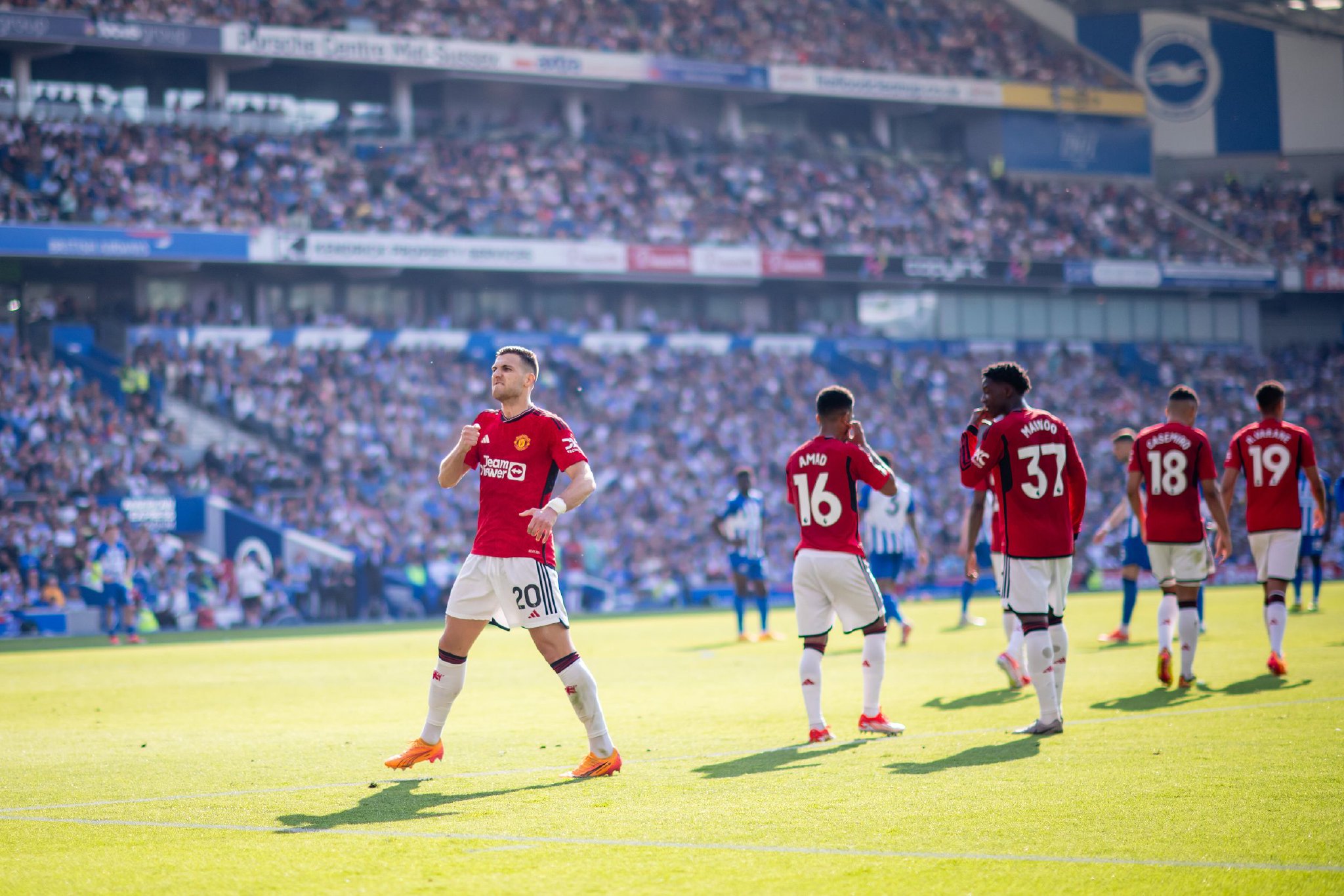 字总是备受 字总是备受